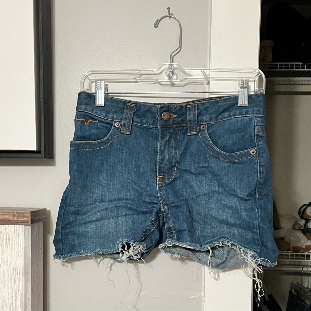 Kimes Ranch Betty 17 shorts